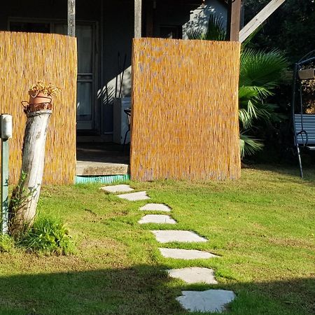 A Pastoral B & B Giv'at Ada Bagian luar foto
